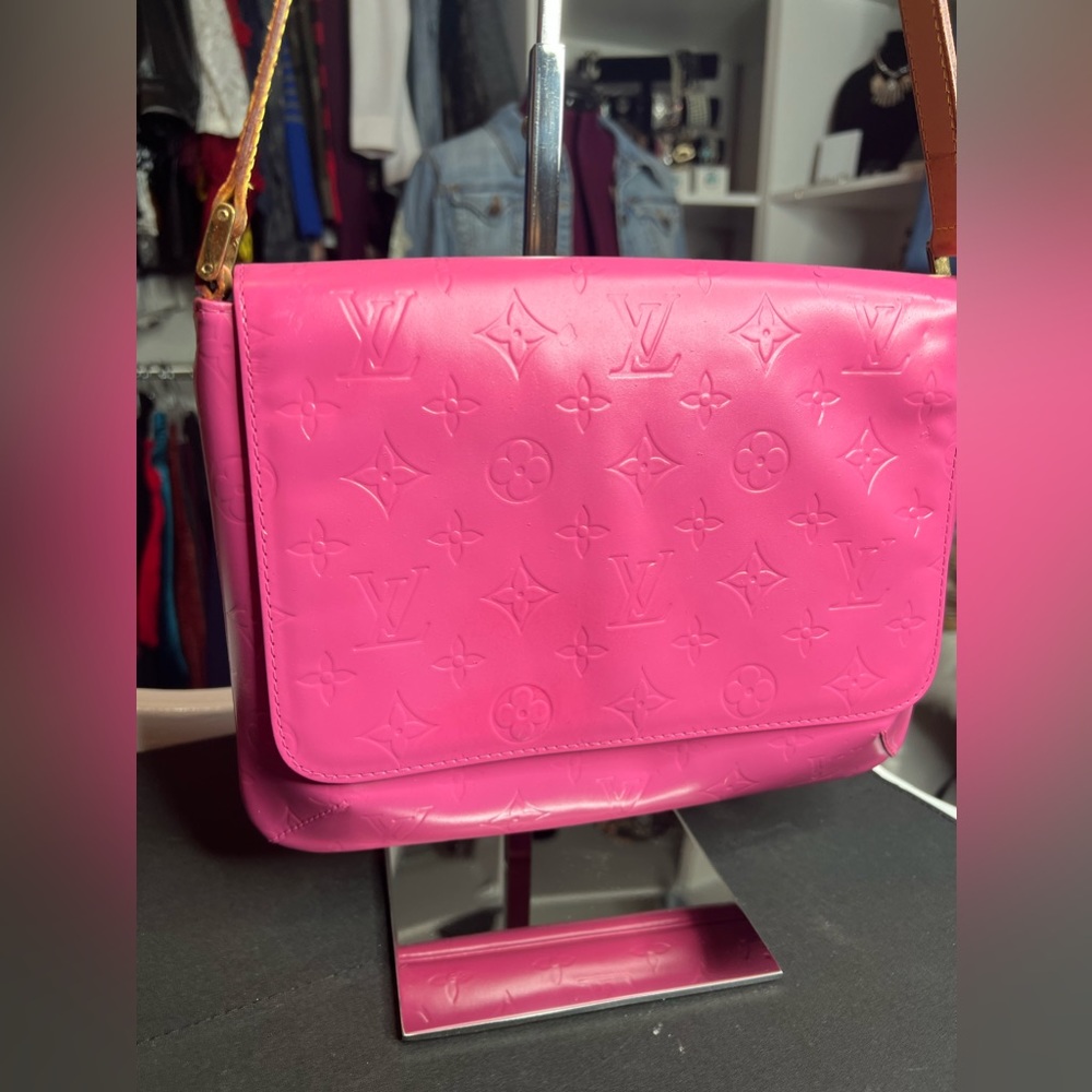 Authentic Louis Vuitton Vernis Thompson Street Shoulder Bag